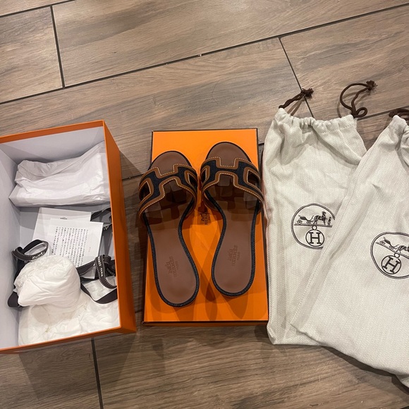 Hermes Sandales Oasis- COLOR: Bleu Brut/Gold - Picture 3 of 8